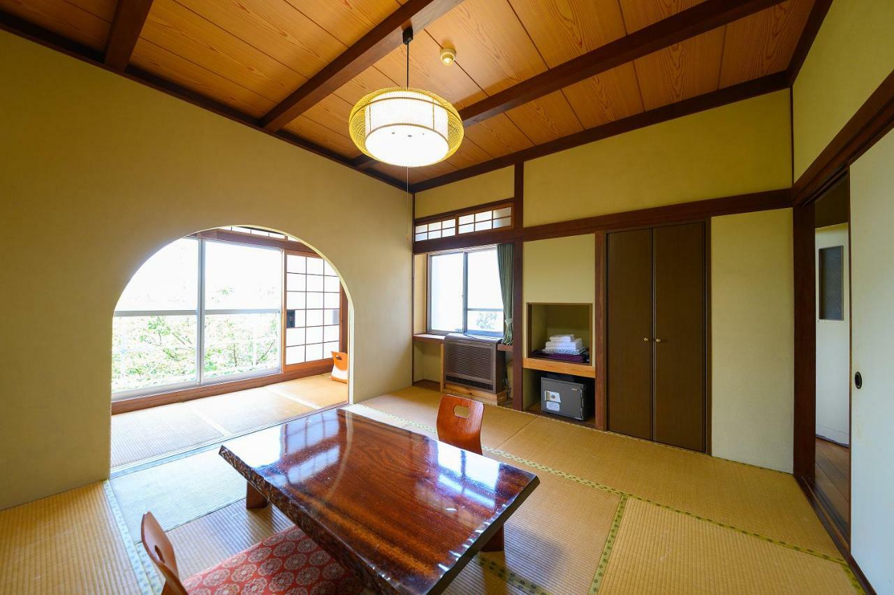 Kazeno Sanso Yamashiro Hotel Yufu Eksteriør billede