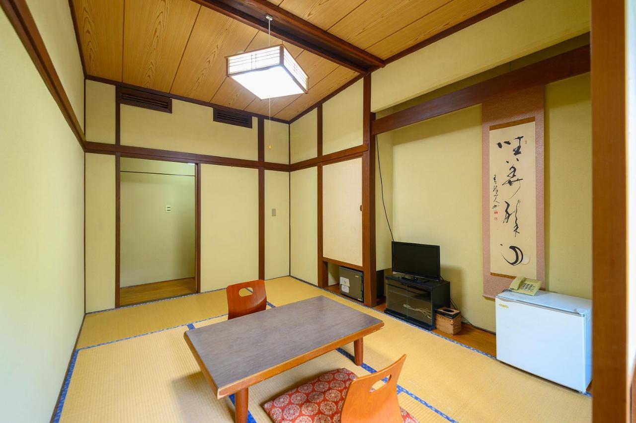 Kazeno Sanso Yamashiro Hotel Yufu Eksteriør billede